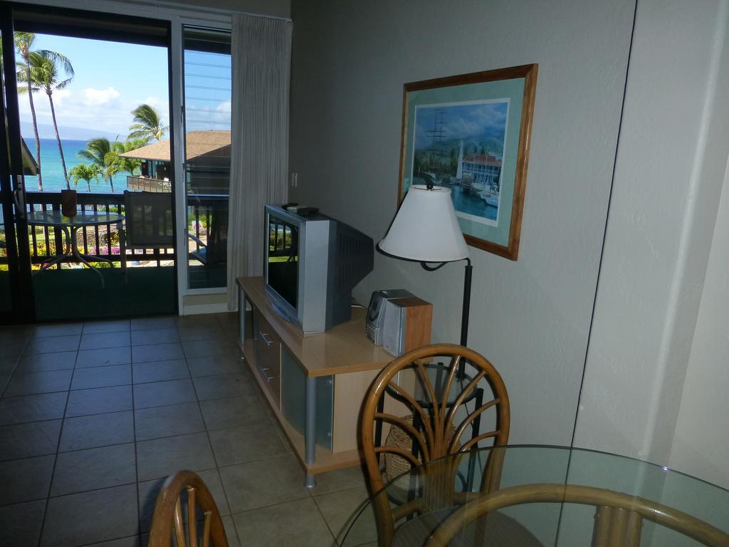 Mahina Surf 220 By Redawning Aparthotel Lahaina Ngoại thất bức ảnh